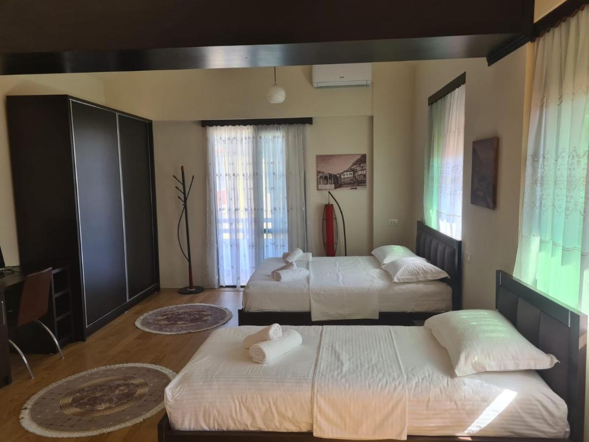 Vila 32 Берат Екстер'єр фото