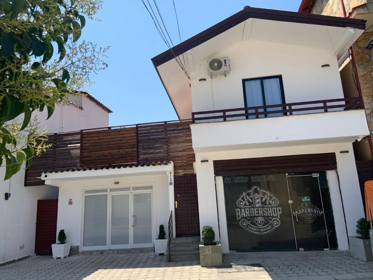 Vila 32 Берат Екстер'єр фото